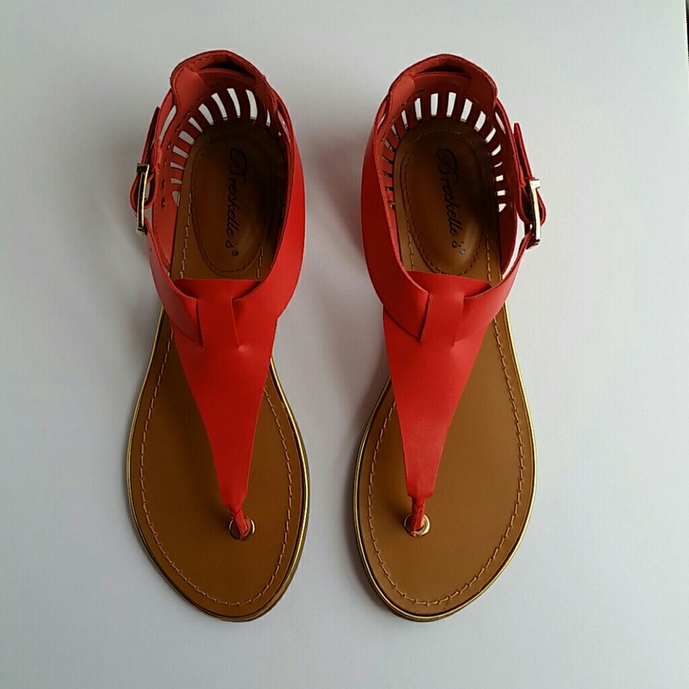 💕Breckelles Jovie Sandal💕
